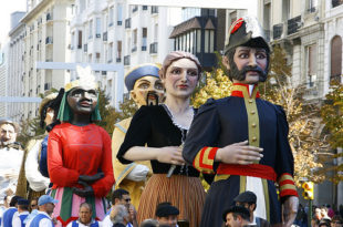 cabezudos fiestas del pilar