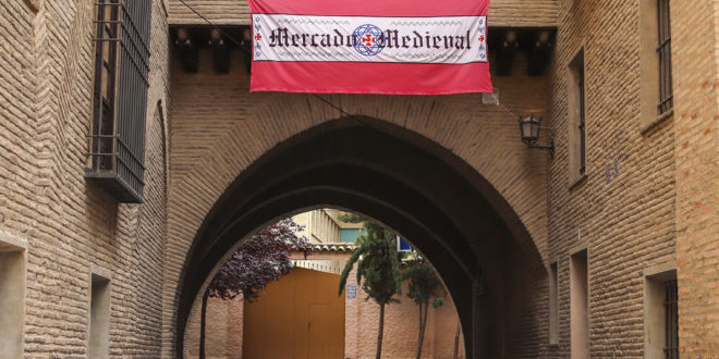 mercado medieval de las tres culturas de zaragoza 2024