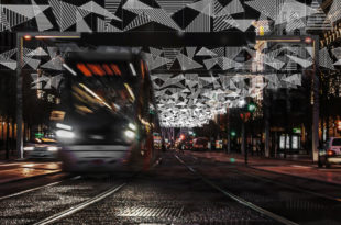 Tranvia navidad en Zaragoza