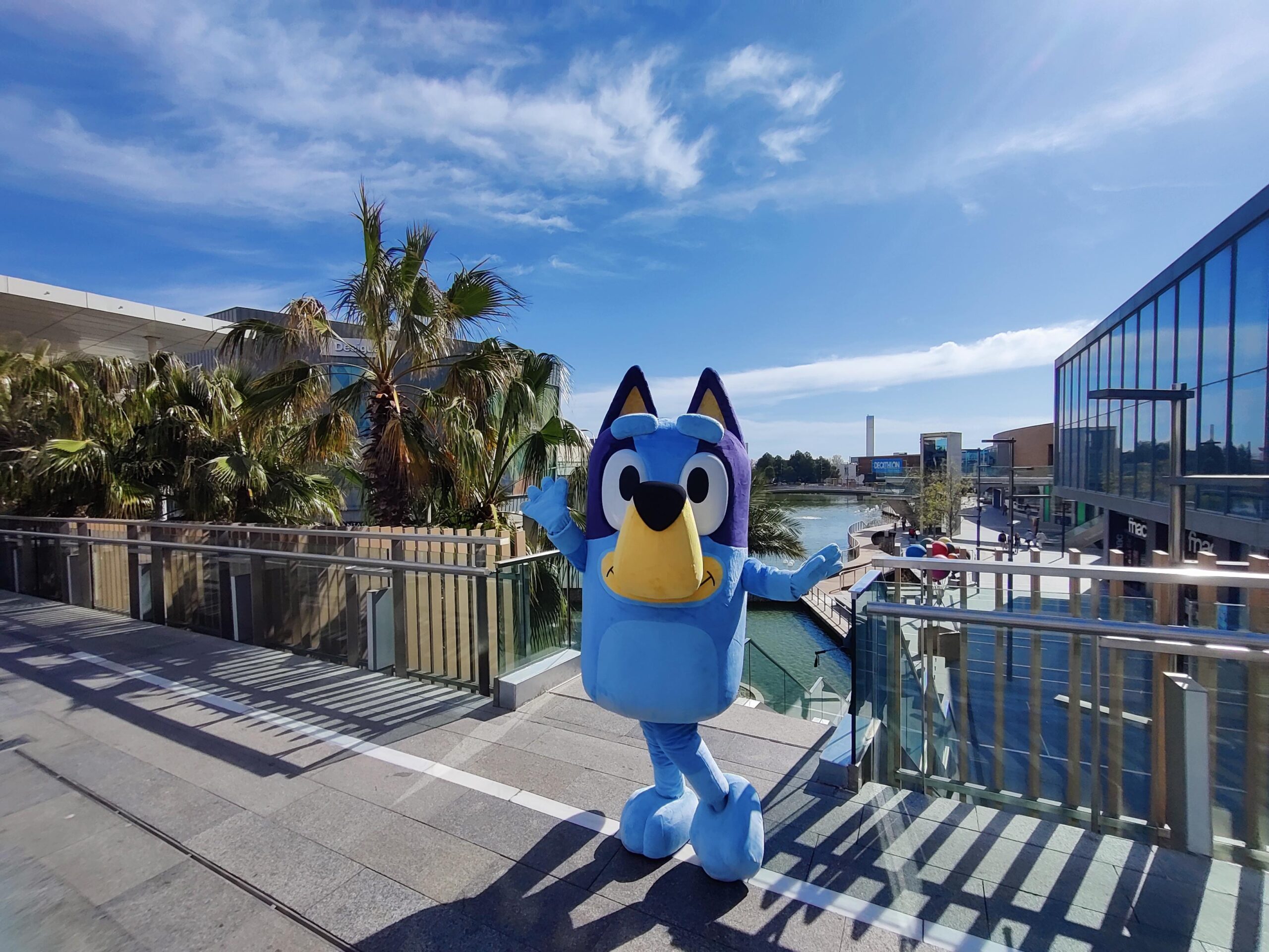 Bluey Y Bingo Llegan a Puerto Venecia Para Semana Santa Zaragozala Qué Hacer En Zaragoza