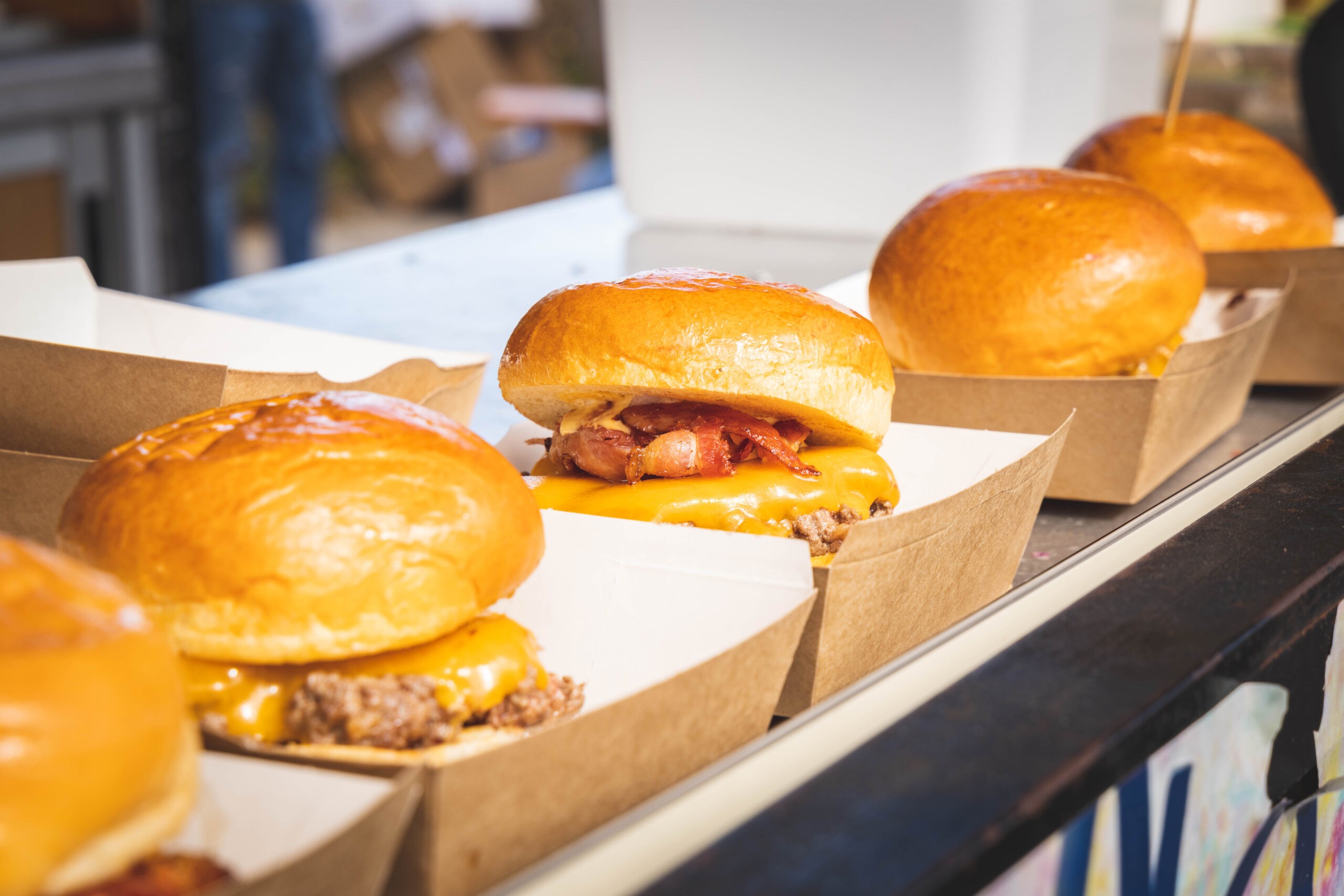 the champions burger en Zaragoza 2024
