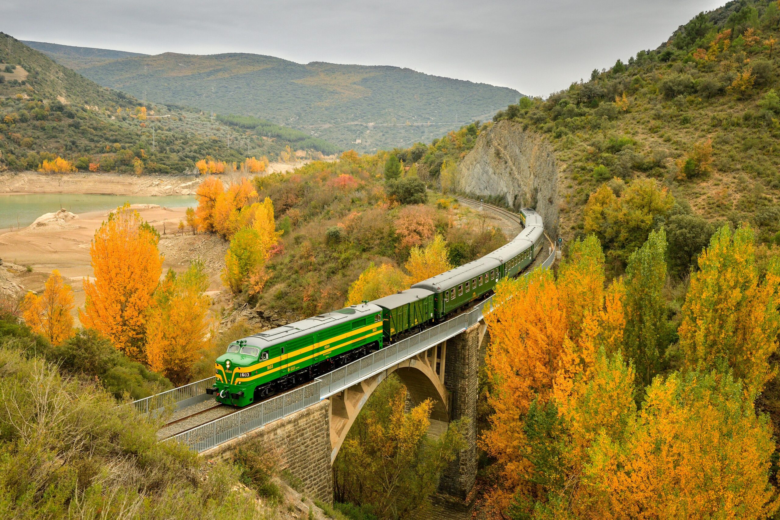 El Expreso De Canfranc el Expreso De Canfranc Nuevo Tren Turístico Entre Sabiñánigo Y Canfranc Zaragozala Qué Hacer En Zaragoza