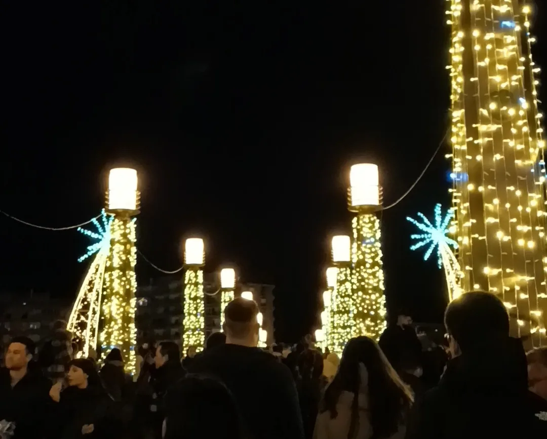 Puente Piedra Navidad Zaragoza Puente De Piedra Y Don Jaime Peatonales Los Fines De Semana Zaragozala Qué Hacer En Zaragoza
