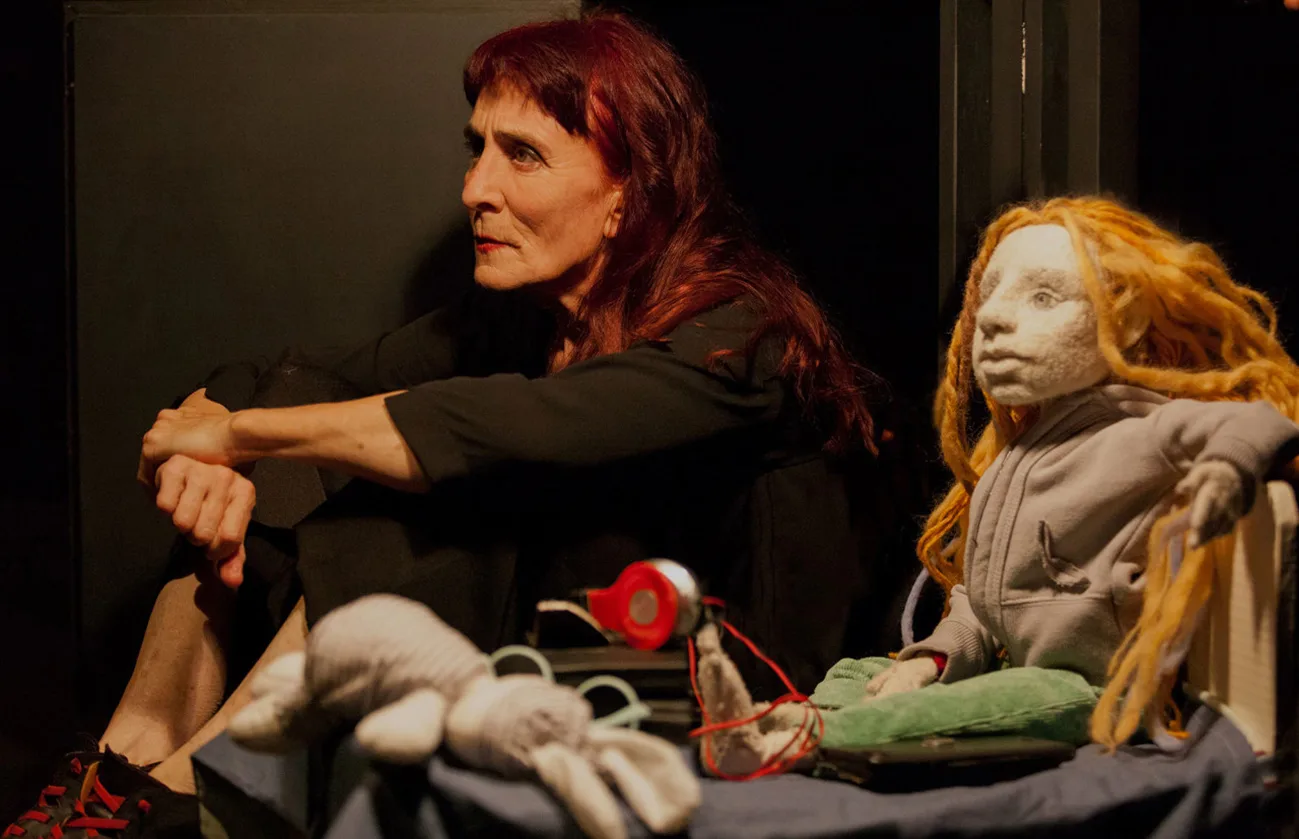 La Compañía La Rous Presenta vacío En El Teatro Arbolé Zaragozala Qué Hacer En Zaragoza