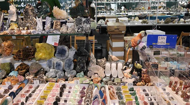 Feria Minerales Zaragoza Feria De Minerales En Zaragoza Un Plan único Para Los Amantes De La Geología Zaragozala Qué Hacer En Zaragoza