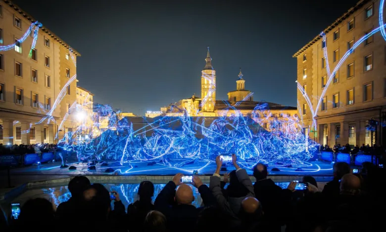 Zaragoza Luce Zaragoza Luce Se Estrena De Forma Multitudinaria Zaragozala Qué Hacer En Zaragoza