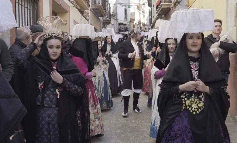 Panbenditeras De Escatrón Escatrón Celebra Este Miércoles La Procesión De Las Panbenditeras Zaragozala Qué Hacer En Zaragoza