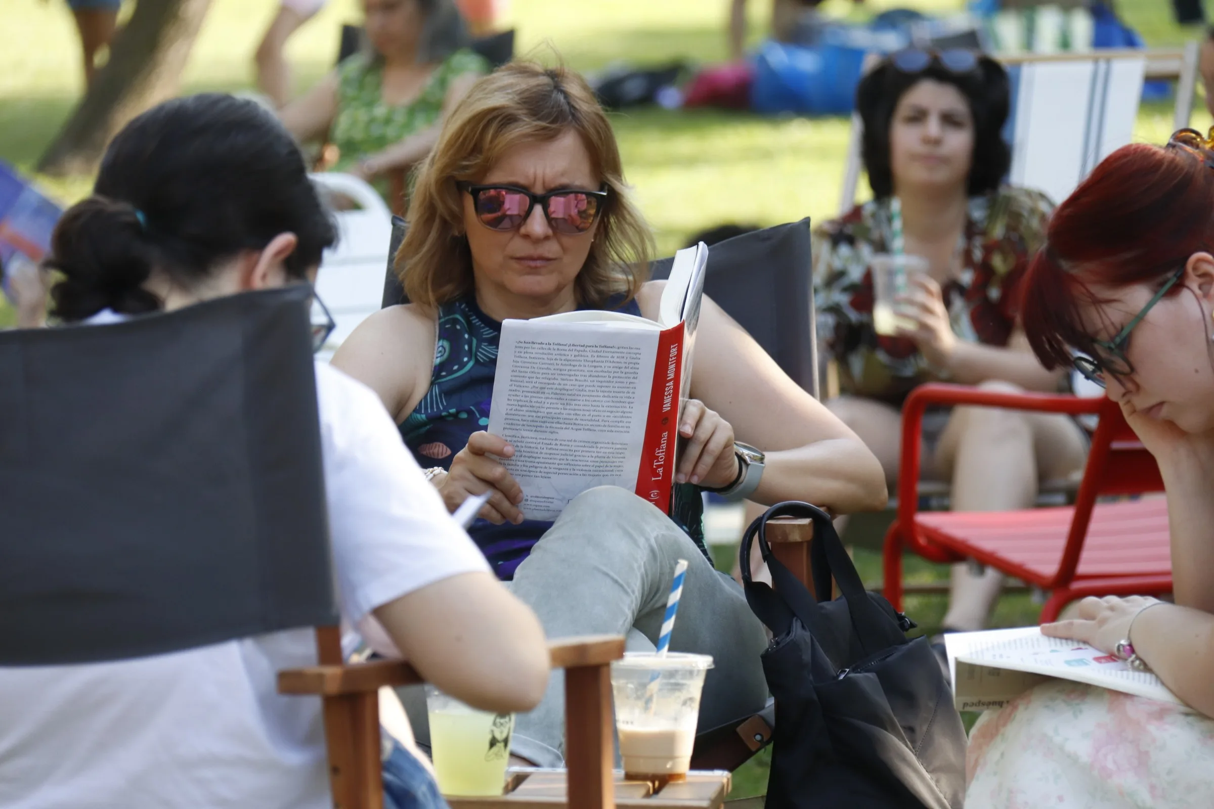  Así Se Vivió La Reading Party En Zaragoza Libros Charla Y Desconexión En El Parque Grande Zaragozala   Qué Hacer En Zaragoza