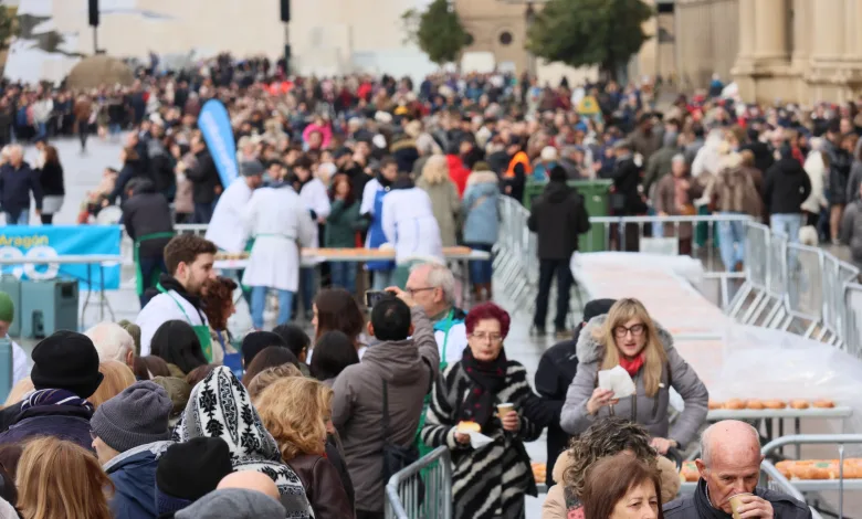  Los Zaragozanos Salen a La Calle Para Celebrar San Valero 2026 Zaragozala   Qué Hacer En Zaragoza