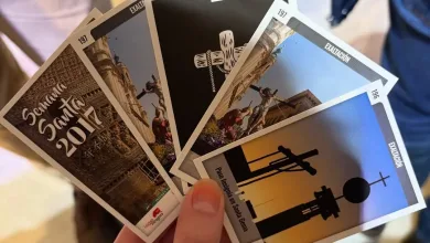 Holycards Zaragoza La Fiebre De Las Holycards Llega a La Semana Santa Zaragoza Zaragozala Qué Hacer En Zaragoza