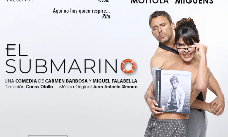 Poster for the comedy 'El Submarino' with a shirtless man embracing a smiling woman who holds a magazine; title and credits shown.