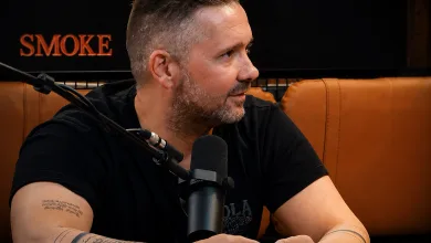 Man with Short Hair and Beard Speaks into a Microphone During a Podcast Seated at a Wooden Tablemaybe More Context Zaragozala | Agenda Cultural Ocio Y Planes En Zaragoza Zaragozala   Qué Hacer En Zaragoza