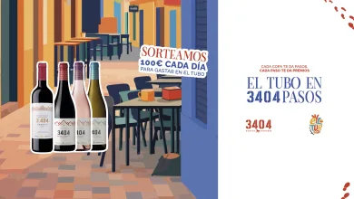 Colorful Cafe Alley Illustration with Five Wine Bottles in the Foreground and a Sticker That Reads sorteamos 100€ Cada DÍa Para Gastar En El Tubo Zaragozala | Agenda Cultural Ocio Y Planes En Zaragoza Zaragozala   Qué Hacer En Zaragoza