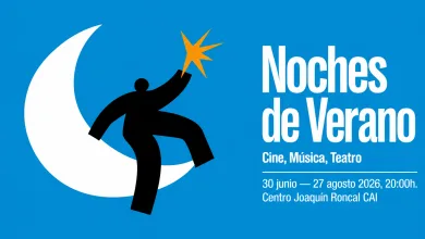 Cartel Azul Para Noches De Verano Cine Música Y Teatro Con Fechas Y Lugar En La Derecha Del Cartel Zaragozala | Agenda Cultural Ocio Y Planes En Zaragoza Zaragozala   Qué Hacer En Zaragoza