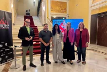 Five Adults Stand Together in a Marble Lobby with a Red carpet Staircase Behind Them a Moviecamp Banner on the Left and a Large Display Screen in the Back Zaragozala | Agenda Cultural Ocio Y Planes En Zaragoza   Página 1398 Zaragozala   Qué Hacer En Zaragoza