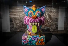 Colorful Dragon Sculpture on Display in a Gallery with Teal Fur Pink Snout and a Flower pattern Body Zaragozala | Agenda Cultural Ocio Y Planes En Zaragoza Zaragozala   Qué Hacer En Zaragoza